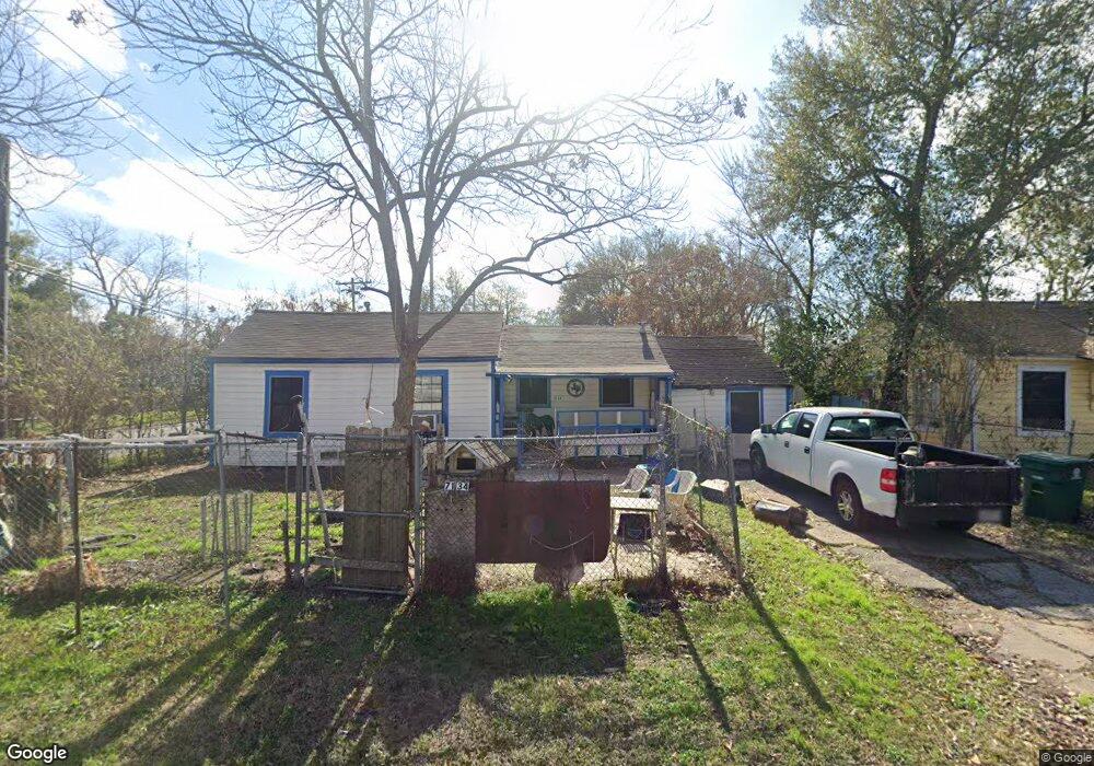 7134 Gammage St, Houston, TX 77087 - photo 1