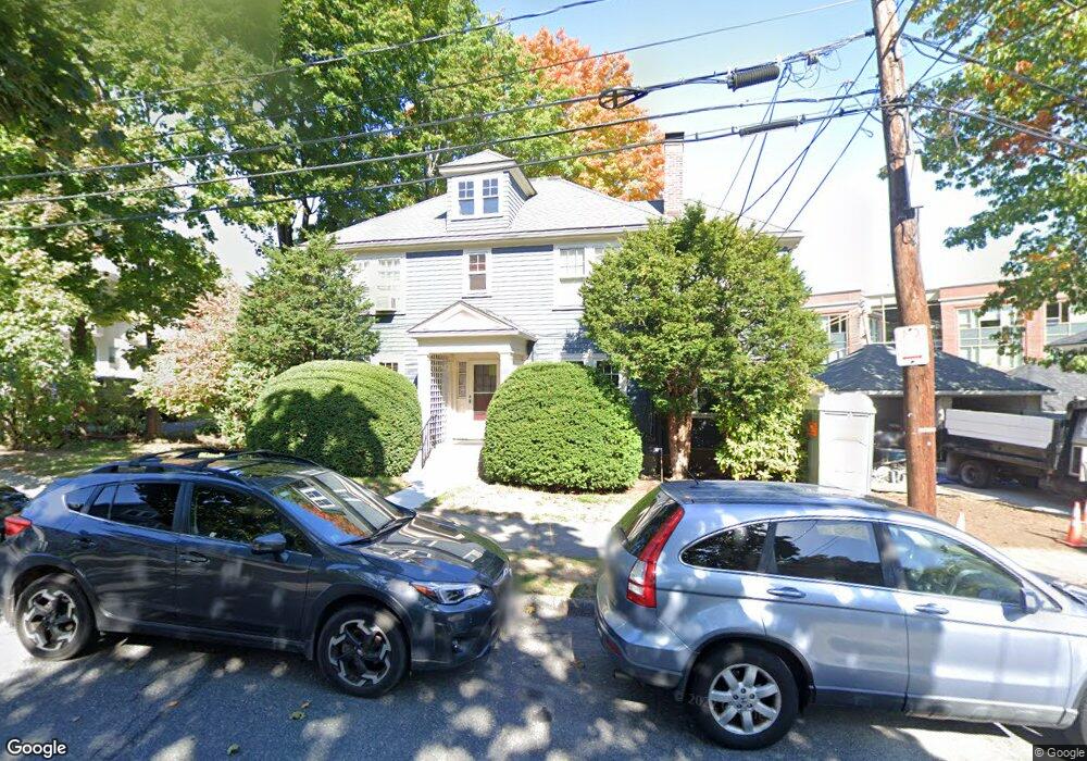 130 Sumner Rd unit 1, Brookline, MA 02445 - photo 1