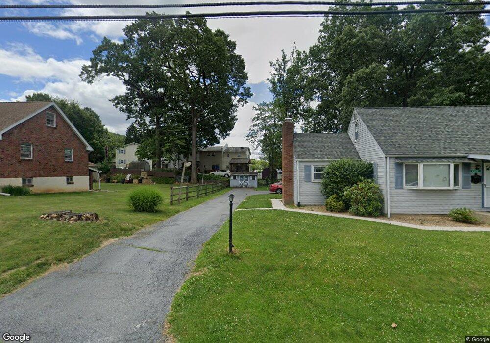 2522 28th St SW, Allentown, PA 18103 - photo 1