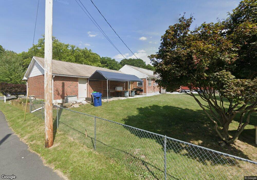 341 E Fairview St, Allentown, PA 18109 - photo 1