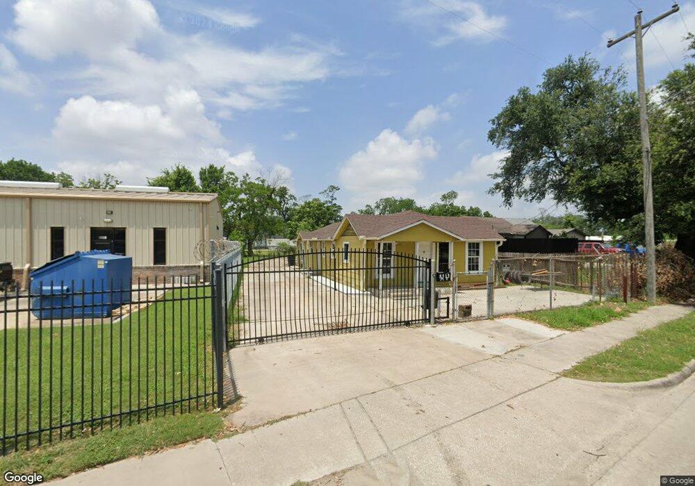 8913 Irvington Blvd, Houston, TX 77022 - photo 1