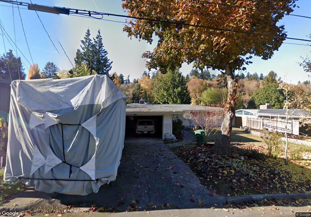 3721 77th Place SE, Mercer Island, WA 98040 - photo 1