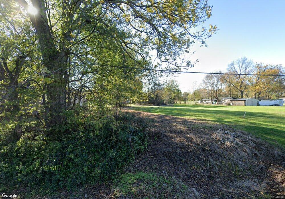 707 W Washington St, Stuttgart, AR 72160 - photo 1