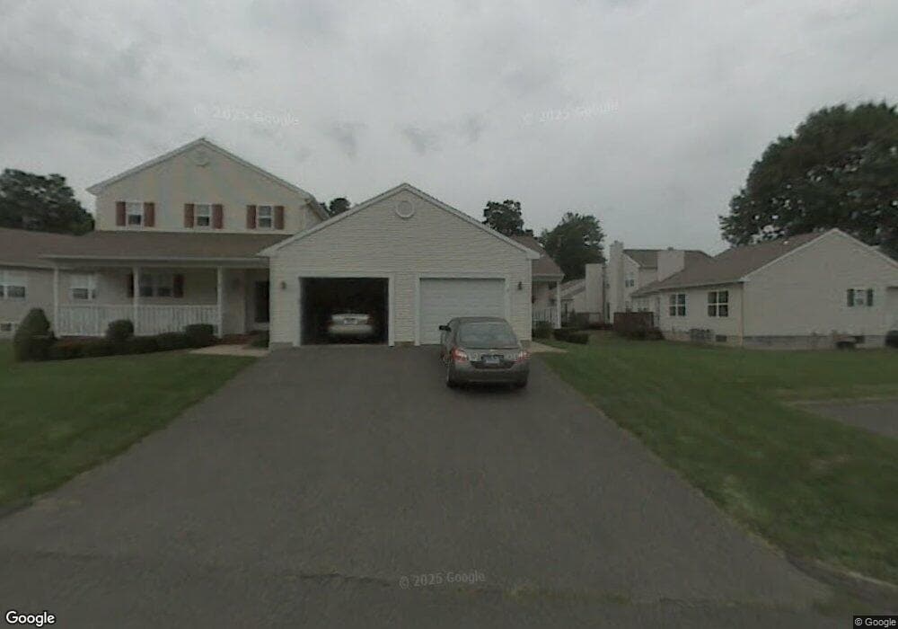 9 Dibble Hollow Ln, Windsor Locks, CT 06096 - photo 1