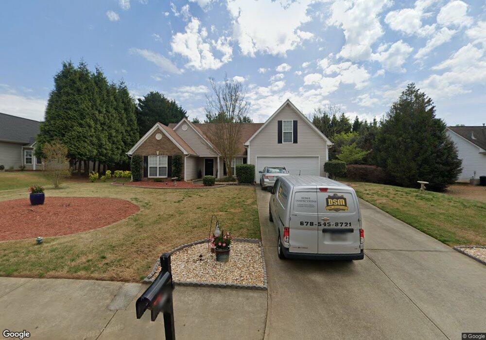 5629 Chinook Ct, Flowery Branch, GA 30542 - photo 1