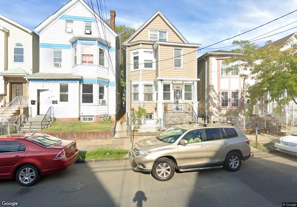 613 Franklin St, Elizabethport, NJ 07206 - photo 1