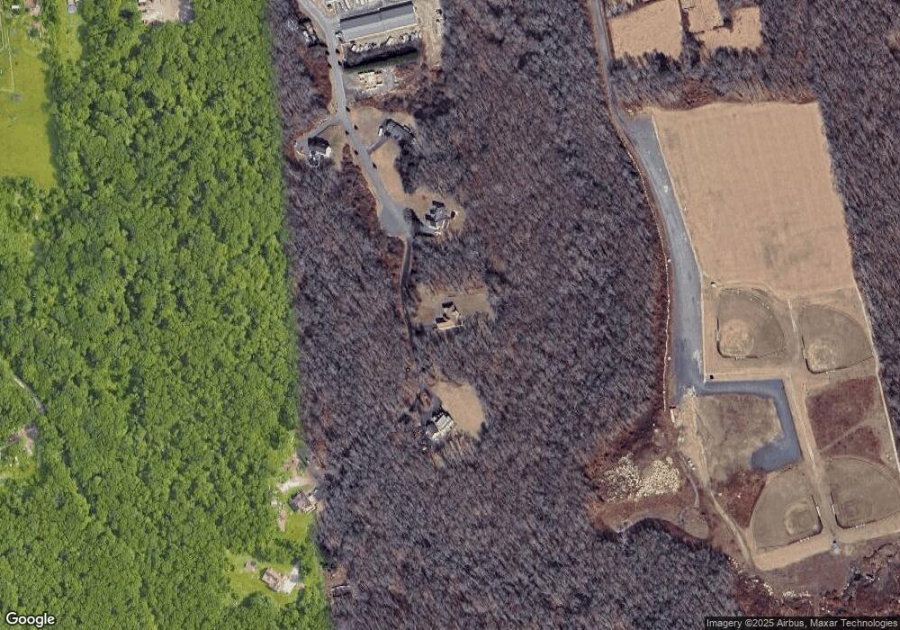 14 Mackady Ct, Westport, MA 02790 - photo 1