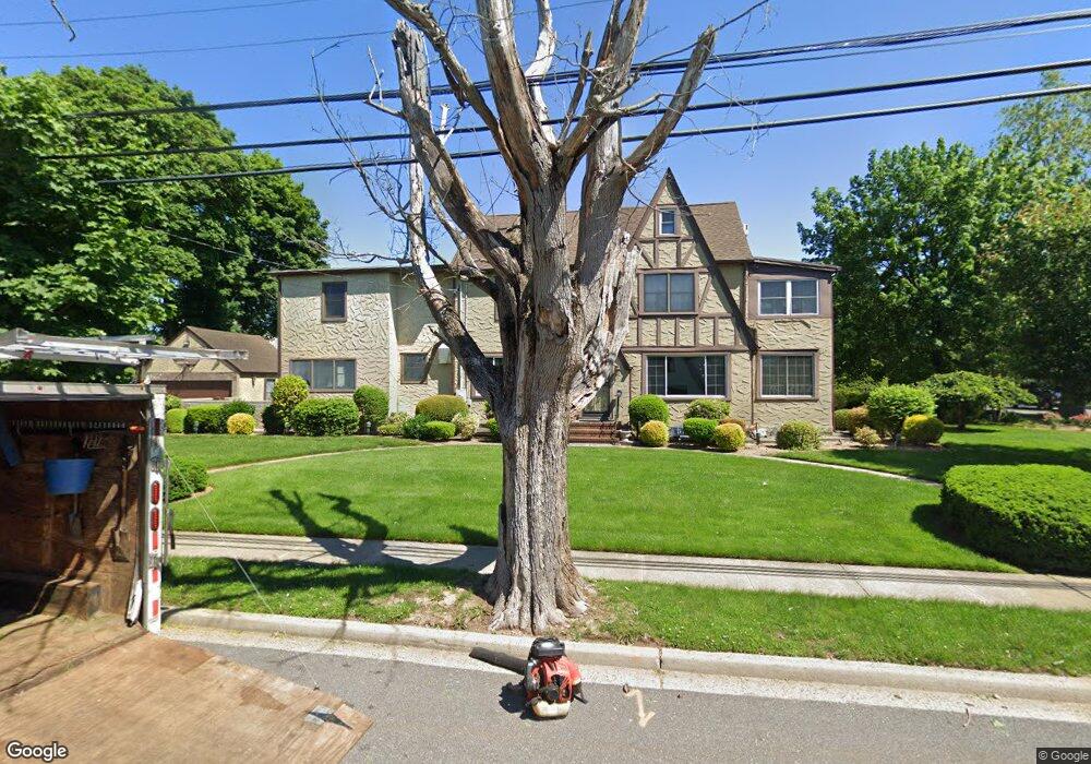 146 Groton Place, West Hempstead, NY 11552 - photo 1