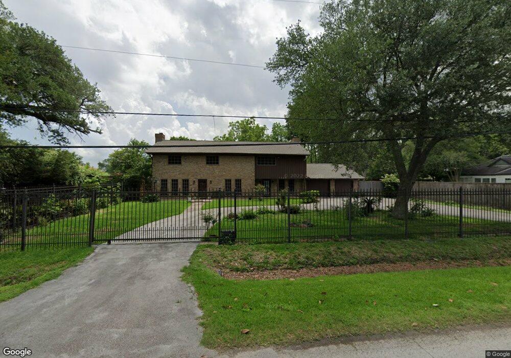 7226 Finch St, Houston, TX 77028 - photo 1