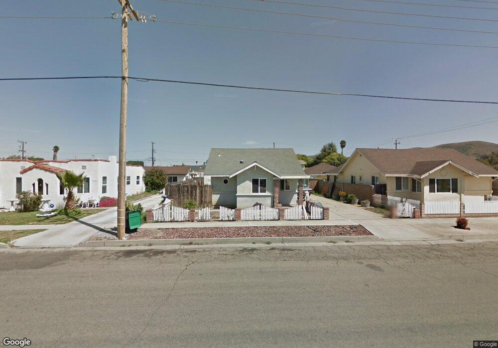 208 N E St, Lompoc, CA 93436 - photo 1