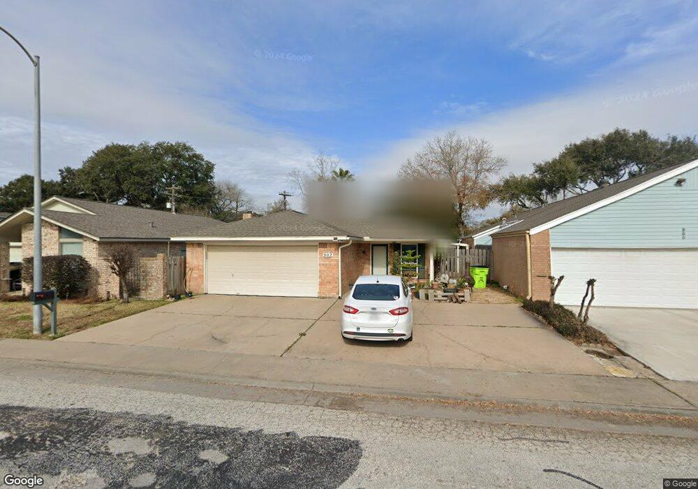 902 Chateau Place, Richmond, TX 77469 - photo 1