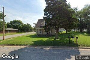 121 S Highland St, Conway Springs, KS 67031