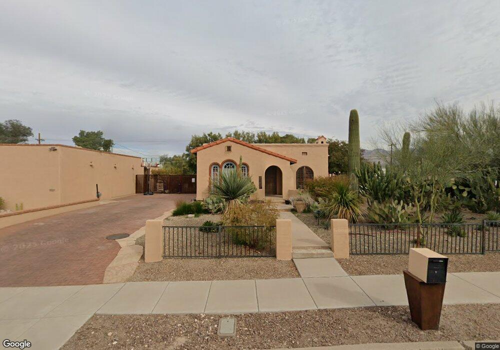 1587 E Edison St, Tucson, AZ 85719 - photo 1