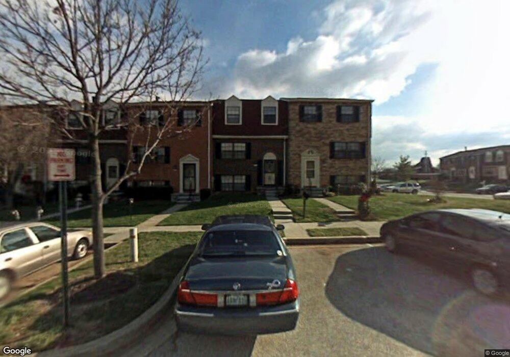 4711 Grand Bend Dr, Catonsville, MD 21228 - photo 1