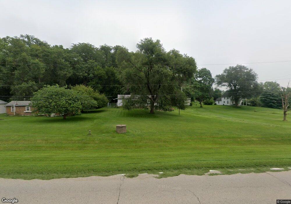 5415 W Southport Rd, Peoria, IL 61615 - photo 1