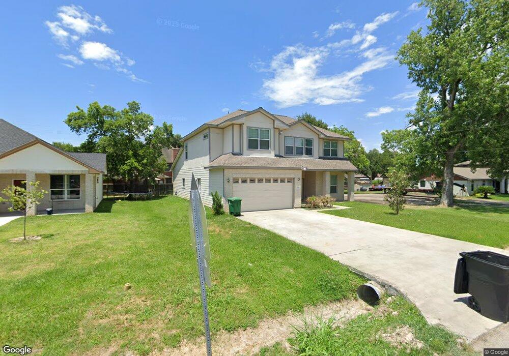 2906 Ellington St, Houston, TX 77088 - photo 1
