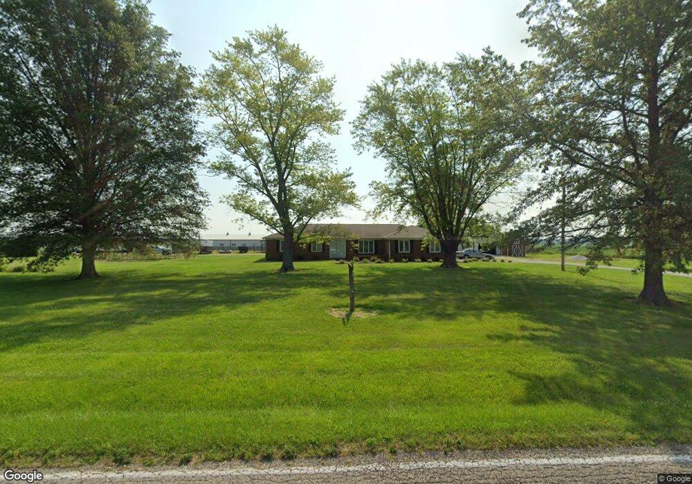 10530 N 100 W, Fountaintown, IN 46130 - photo 1