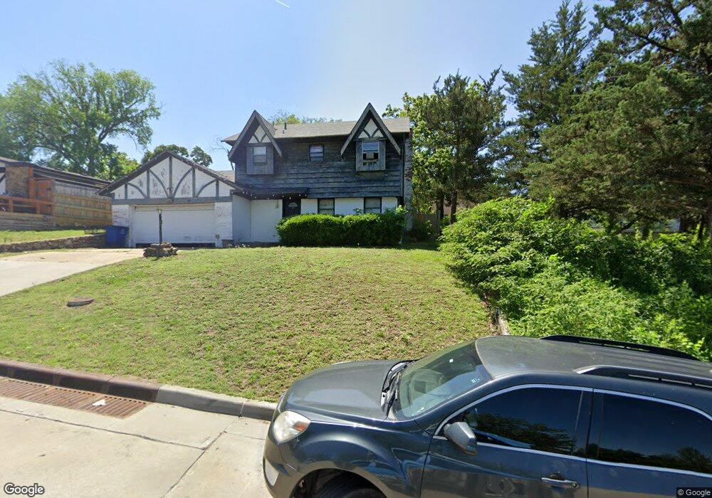 3054 W 55th St, Tulsa, OK 74107 - photo 1