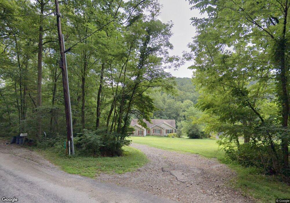 317 Beck Rd SE, Lancaster, OH 43130 - photo 1