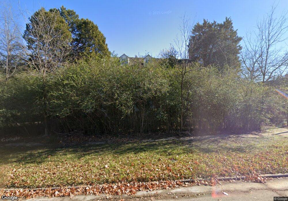 519 N Seminole Ave, Okmulgee, OK 74447 - photo 1