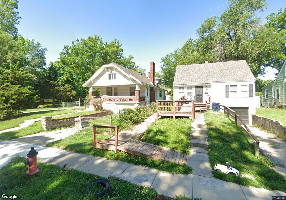 7124 Indiana Ave, Kansas City, MO 64132 - photo 1