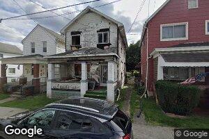 221 Mckinley Ave, East Vandergrift, PA 15629