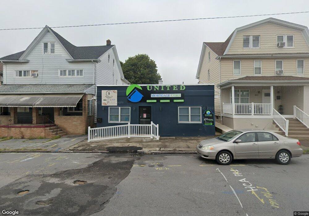 417 E Diamond Ave, Hazleton, PA 18201 - photo 1