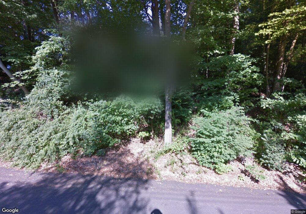 31 Bunker Hill Dr, Trumbull, CT 06611 - photo 1