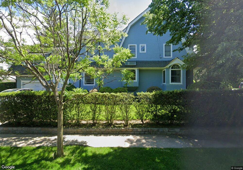 302 Warwick Ave unit Building, Little Neck, NY 11363 - photo 1