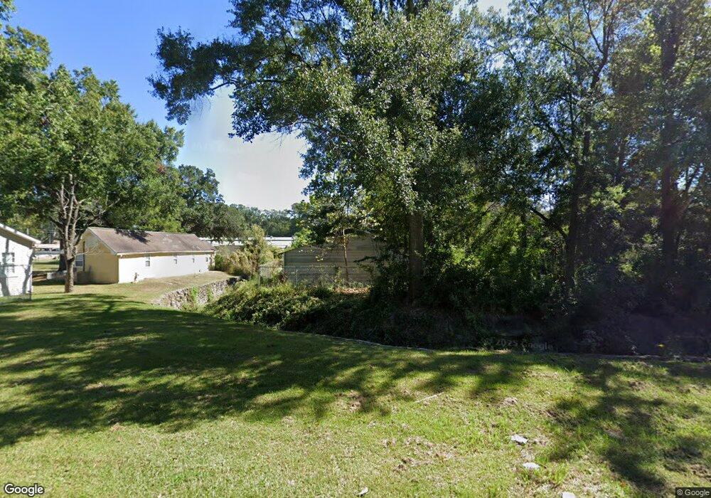 114 S Monroe Ave, Picayune, MS 39466 - photo 1
