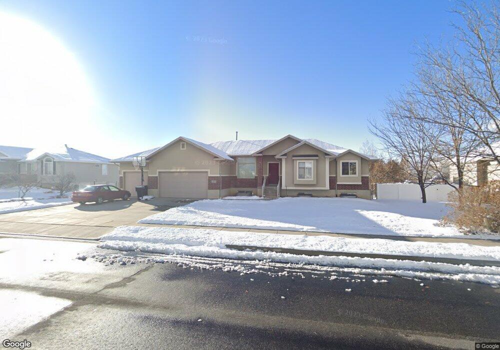 2429 N 2710 W, Clearfield, UT 84015 - photo 1