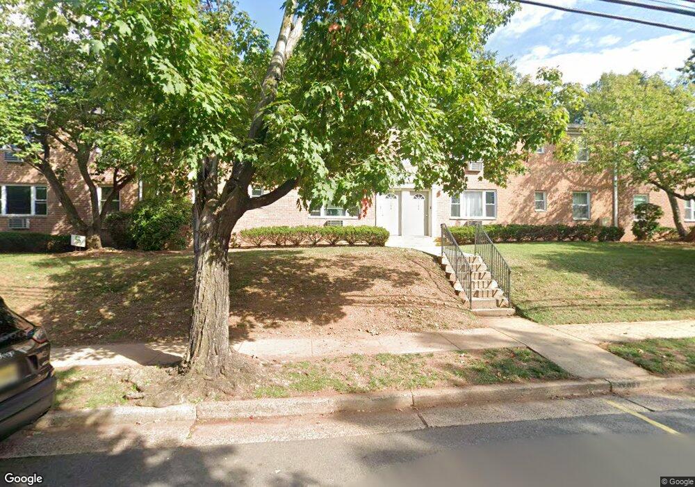 5 York Dr unit 4-A, Edison, NJ 08817 - photo 1