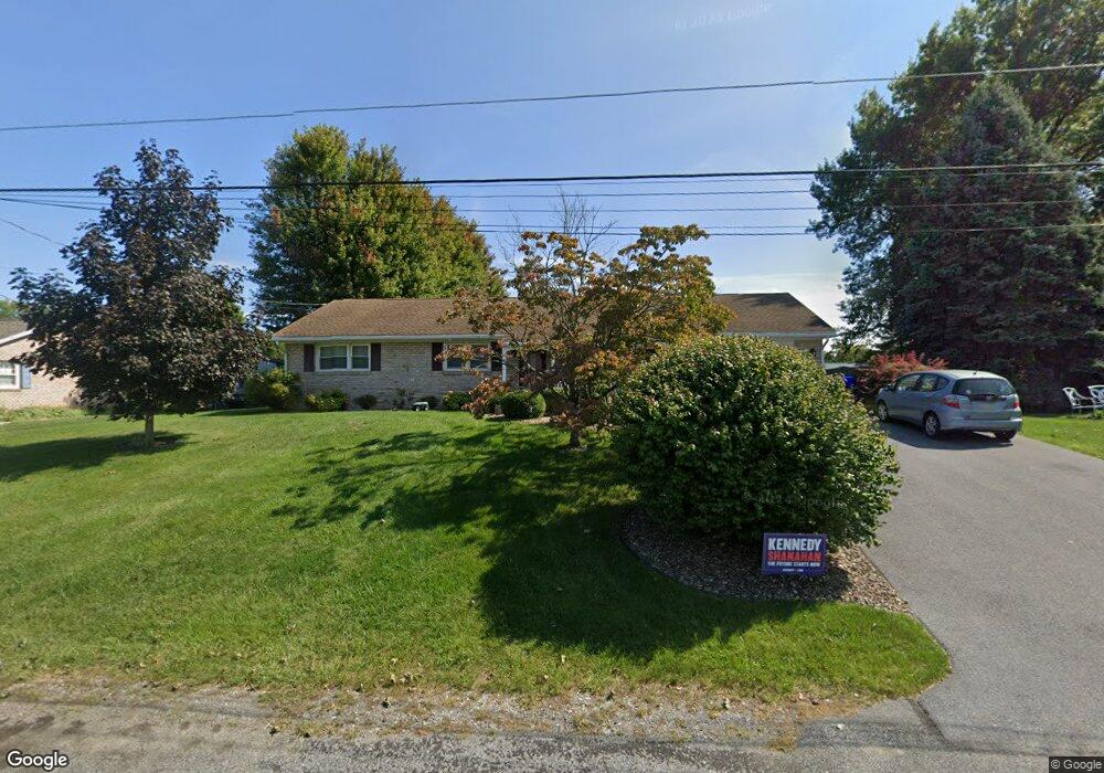 13394 Meadowview Ave unit 4, Waynesboro, PA 17268 - photo 1