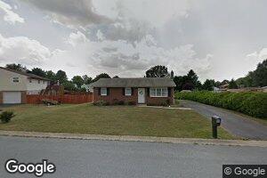 1427 Esther Dr, Lebanon, PA 17042