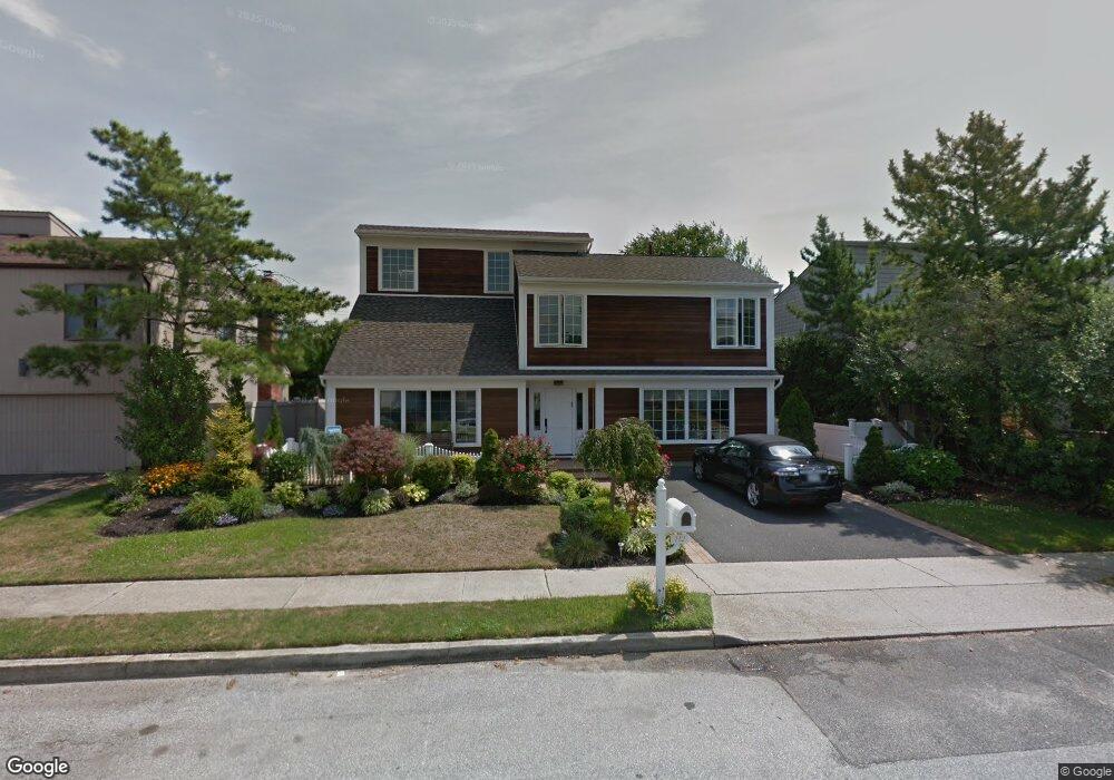 112 Mark Ln, Atlantic Beach, NY 11509 - photo 1