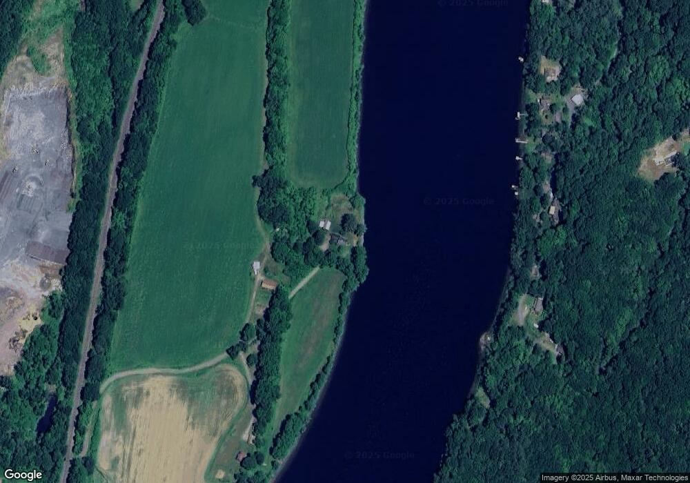 606 Old Ferry Rd, Brattleboro, VT 05301 - photo 1