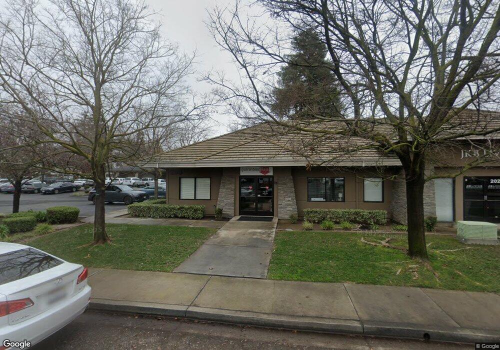 200 Tampa St, Turlock, CA 95382 - photo 1