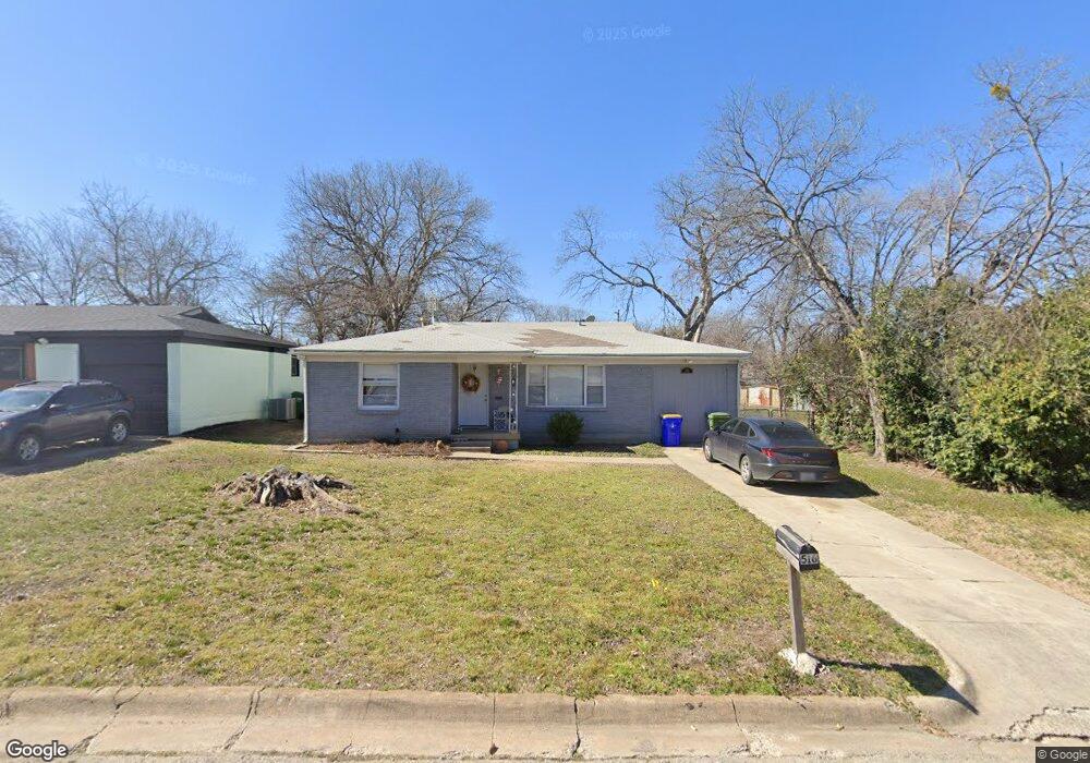 516 Sandell Dr, Fort Worth, TX 76108 - photo 1
