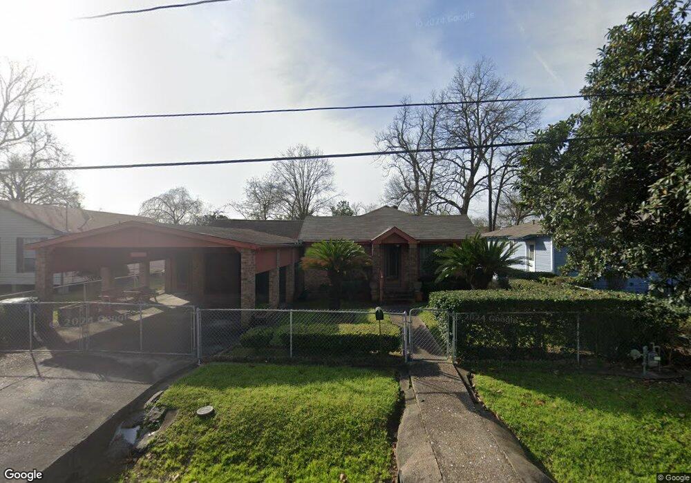 3214 Caplin St, Houston, TX 77026 - photo 1
