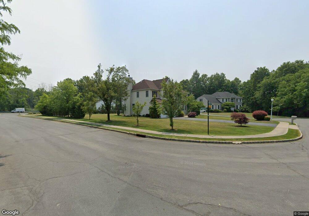 33 Burgundy Ct, Livingston, NJ 07039 - photo 1