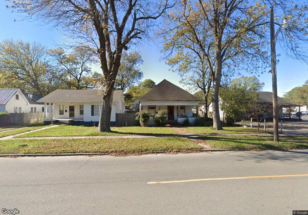 910 S Main St, Stuttgart, AR 72160 - photo 1