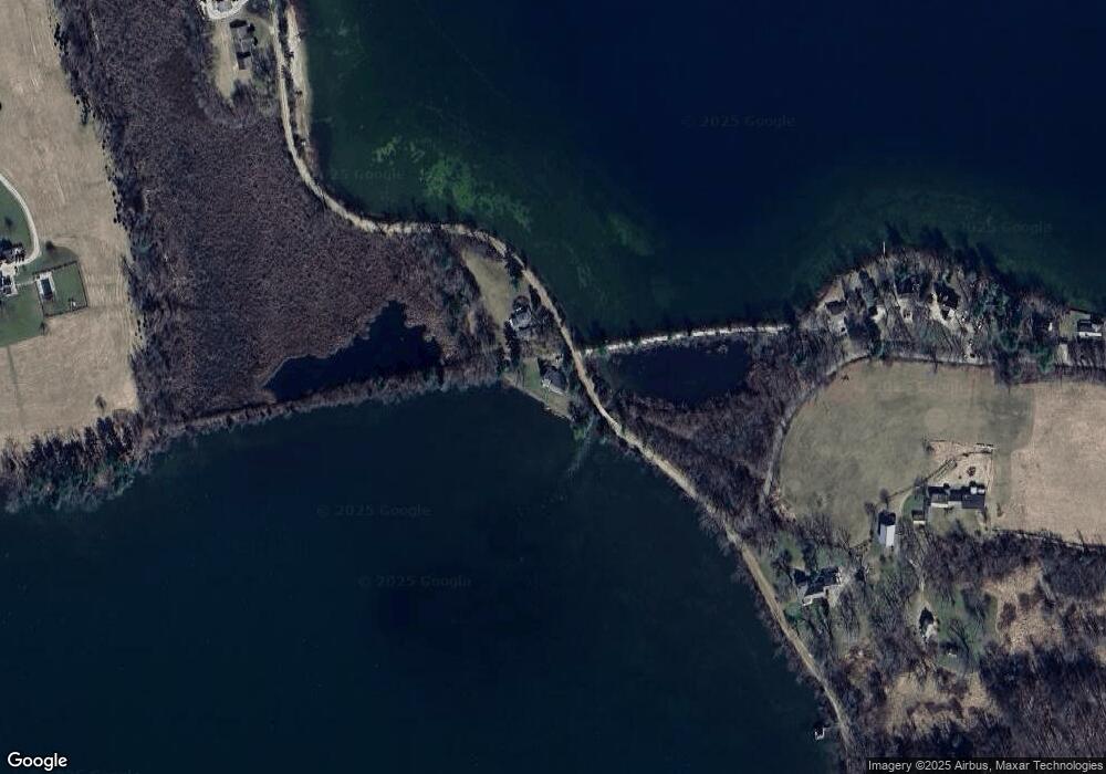 146 Between the Lakes Rd, Salisbury, CT 06068 - photo 1