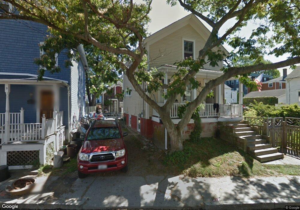 7 Hall Ave, Newport, RI 02840 - photo 1