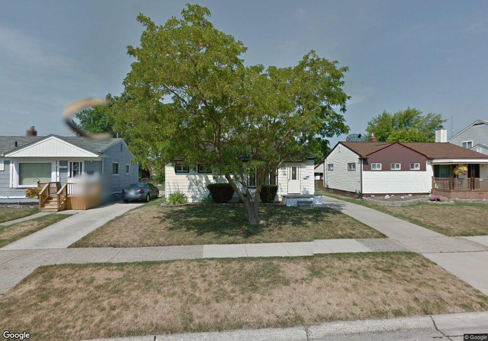 26301 Compson St, Roseville, MI 48066 - photo 1