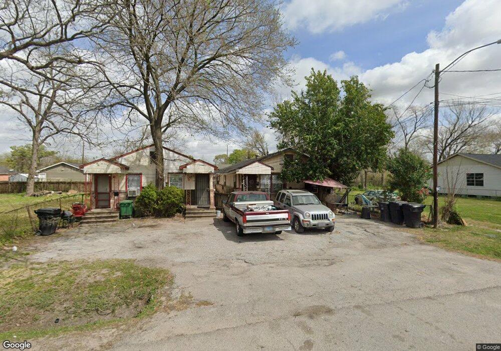 3613 Cactus St, Houston, TX 77026 - photo 1