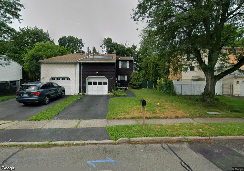 33 Albacon Rd, Nanuet, NY 10954 - photo 1