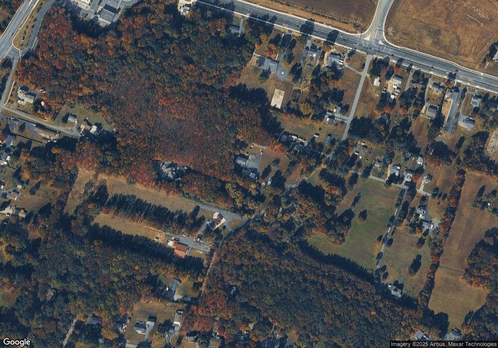 637 Connell Dr, Bear, DE 19701 - photo 1