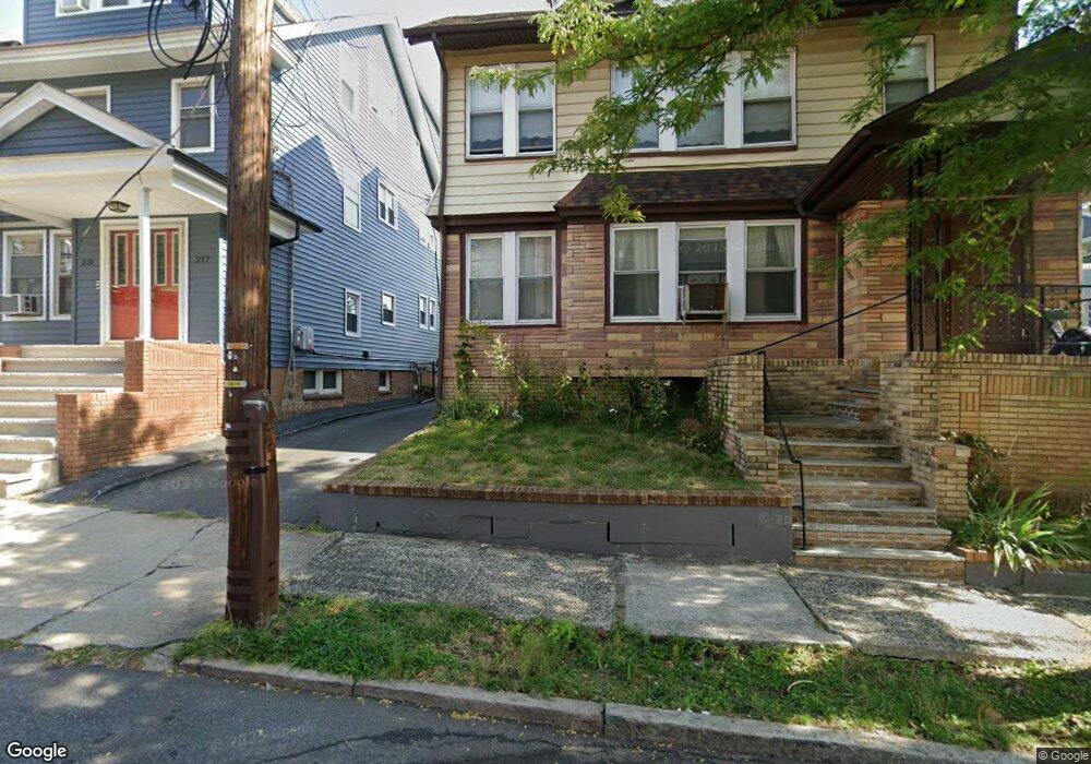 213 Lehigh Ave unit 215, Newark, NJ 07112 - photo 1