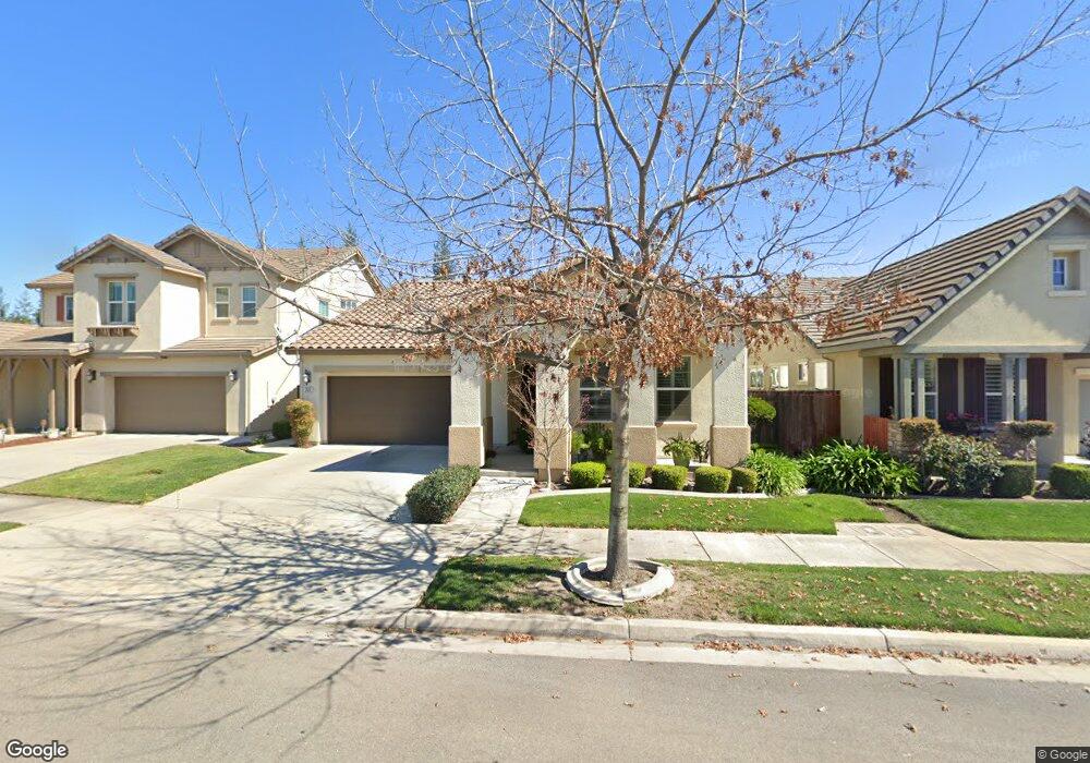 323 Merlot Dr, Oakdale, CA 95361 - photo 1