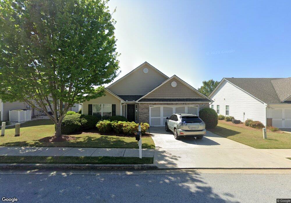 621 Majesty Crossing, Winder, GA 30680 - photo 1